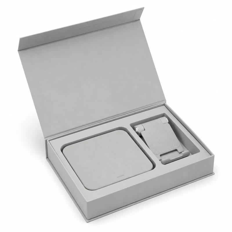 Magnetbox für Technik am Schreibtisch
